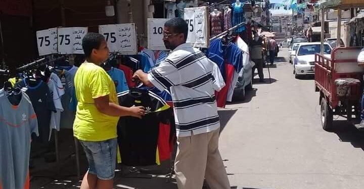 عادل عبد الفتاح رئيس حي يواصل المتابعة المستمره لرفع جميع كافة الأشغالات والمخالفات بنطاق الحى