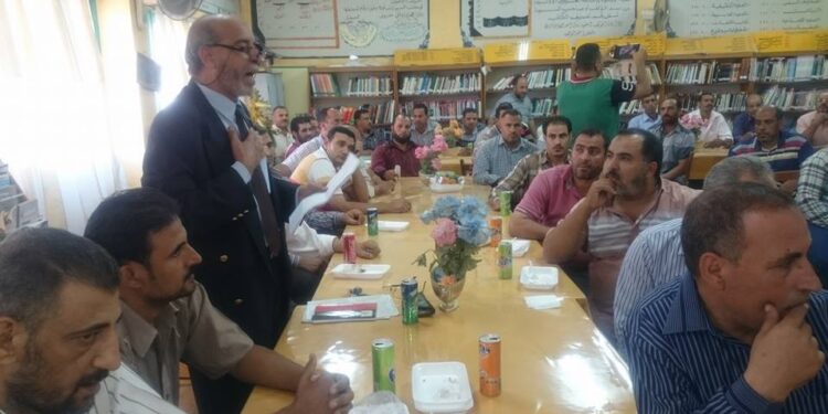 أيمن زنون وعم أمين