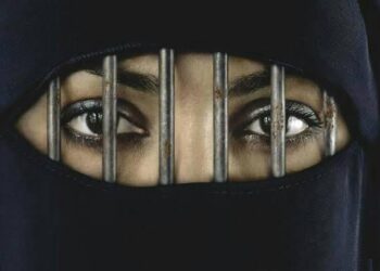 المجتمعات الذكورية تنهك دور المرأة