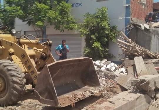 مختار ” يؤكد استمرار إزالة التعديات واجمالى ماتم ازالته 530 حالة تعدى بنطاق المحافظة
