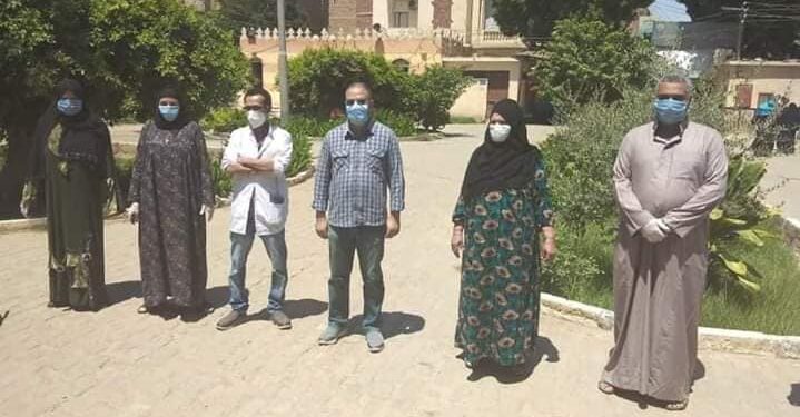 بالصور ..خروج وتعافى ١٥ حالة جديدة من فيروس كورونا ببنى سويف