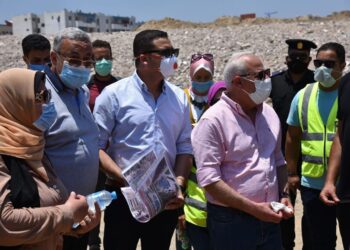 محافظ بورسعيد يتفقد الموقع الجديد لمنفذ الحى الإماراتى على الدائرى ومحور ٣٠ يونيو