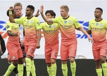 يونايتد ضد تشيلسي وأرسنال مع السيتي في نصف نهائي كأس الاتحاد