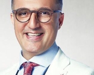 اول تعليق للإعلامي شريف مدكور على قرارات رئيس الوزراء