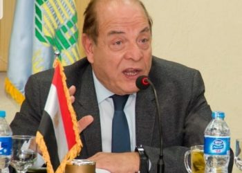 عقب قرارت الحكومة بتخفيف الحظر