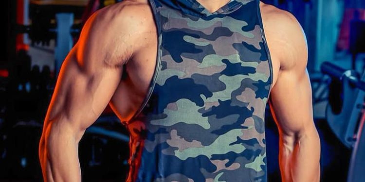 كريم عمرو سيف يكشف عن تفاصيل برنامجه الجديد ” إبني جسمك”