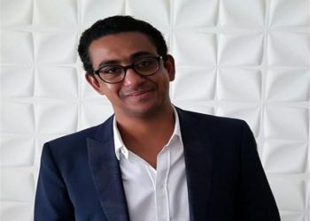 كيف حضّر مروان حامد لمشاهد الفيل الأزرق من خلال ‏القصة المصورة