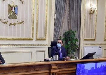 رئيس الوزراء يتابع المشروعات الجاري تنفيذها في محافظة الجيزة