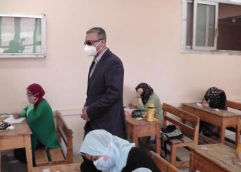 نائب محافظ الغربية يتفقد لجان الثانوية العامة بالسنطة وزفتي