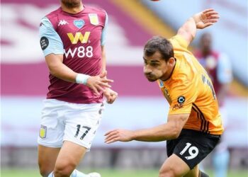 وولفرهامبتون يتخطى أستون فيلا في الدوري الإنجليزي