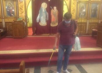 رعاة كنيسة العذراء مريم : تطهير وتعقيم الكنيسة لإقامة الصلوات وتعليق قداس الأحد