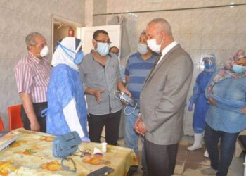 سكرتير عام محافظة قنا : خروج وتعافي ١١٢ حالة مصابة بفيروس كورونا المستجد من مستشفى فرشوط المركزي