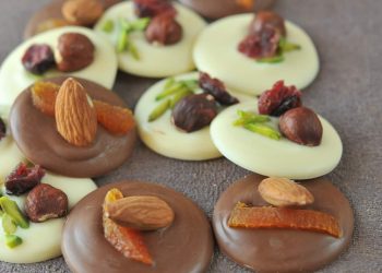 لعشاق الشيكولاتة وصفة سهلة بدون دقيق ولا بيض