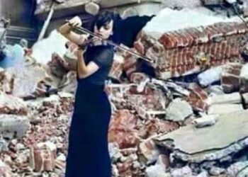 الأم مدرسة إذا أعددتها أعددت شعبا طيب الأعراق