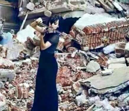 الأم مدرسة إذا أعددتها أعددت شعبا طيب الأعراق