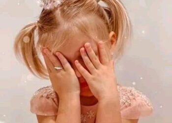 الشعر تاج على رأس طفلي وكيفية الإعتناء به