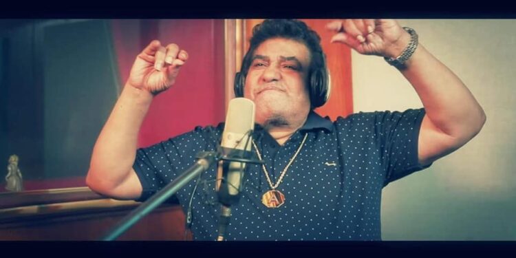 بالفيديو والصور.. أحمد عدوية ونجم يطرحون “عملتي معايا يا دنيا الصح”