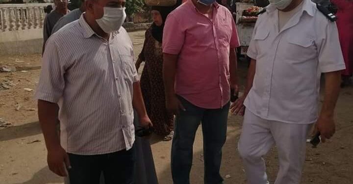 فض تجمعات الباعه الجائلين والأسواق بأبوحمص