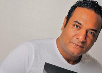 سامح غرباوى يطرح كليب ” عنيدة وعصبية”