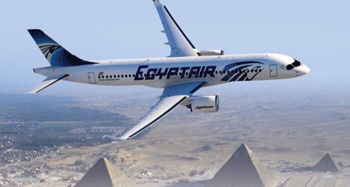 وصول 6 رحلات طيران تقل 1015عاملا مصريا من العالقين بالكويت ..اليوم