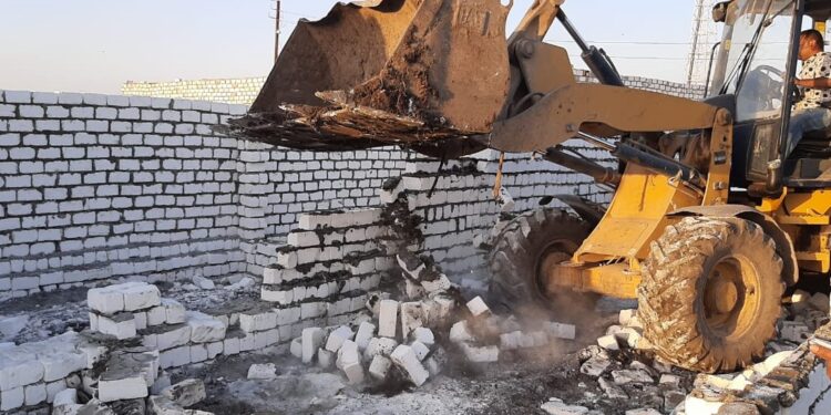 تنفيذ ازالة التعديات الواقعة على أملاك الدولة