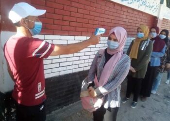 ٢٧٩٣ طالب وطالبة تقدموا لآداء إمتحان مادة الجبر والهندسة الفراغية بعدد ١١٩ لجنة رئيسية حضر منهم ٢٧٢٢ وتغيب ٧١ بنسبة حضور ٩٨٪