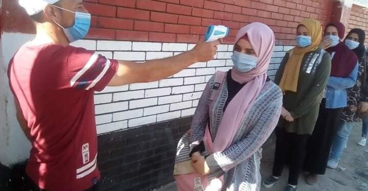 ٢٧٩٣ طالب وطالبة تقدموا لآداء إمتحان مادة الجبر والهندسة الفراغية بعدد ١١٩ لجنة رئيسية حضر منهم ٢٧٢٢ وتغيب ٧١ بنسبة حضور ٩٨٪