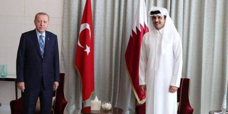 الرئيس التركي وأمير قطر في 5أعوام..