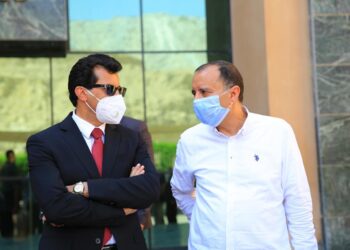 “صبحي” يقوم بجولة تفقدية بنادي وادي دجلة الرياضي