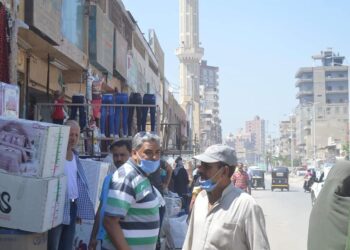 تحرير65 محضر مخالفات اشغالات ونظافة وشهادات صحية بالمقاهى والمطاعم بالمحلة