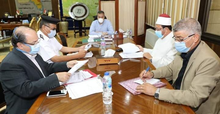 المنوفية: طلاب الشهادة الثانوية الأزهرية يؤدون إمتحان مادة الفلسفة والمنطق