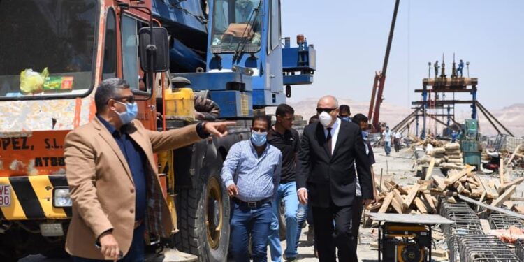 قنا : تشغيل محور الشهيد الرائد باسم فكرى الاحد المقبل