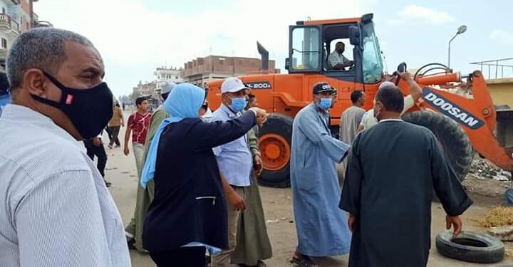 ماضي ٠٠ تقود حملة مكبرة لإزالة التعديات على الأراضي الزراعيه واملاك الدولة بسيدي سالم