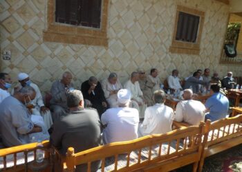 بالصور جلسه صلح عرفيه بين عائلتين بالغربيه تنتهي بالصلح