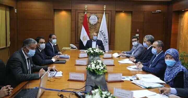 كامل الوزير”يعقد اجتماعً موسعً مع قيادات الهيئة القومية للأنفاق لمتابعة الموقف التنفيذي للمشروعات التي تنفذها الهيئة
