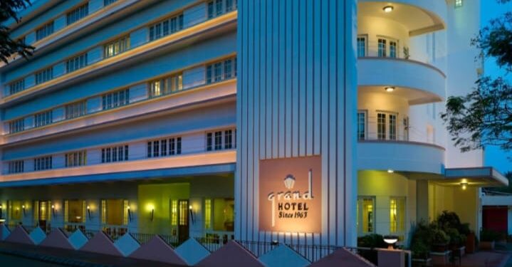 إلغاء تراخيص فنادق “جراند اوتيل” في الغردقة و”جراند مكادي” في سفاجا و”جراند بورتو غالب” في مرسي علم