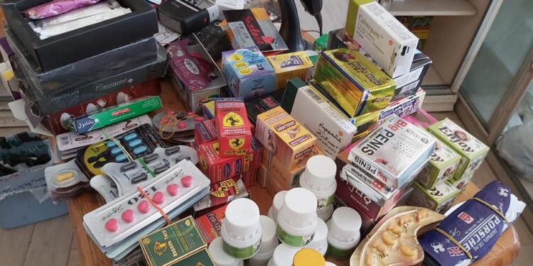 ضبط ١٩٨٩ عبوة أدوية مخدرة ومستلزمات مخالفة بحملة مكبرة بالشرقية