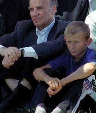 الأب قسوة باطنها رحمة