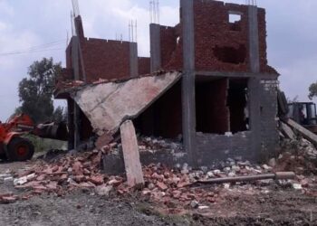 محافظ البحيرة : إزالة ٢٦ حالة تعدي بمساحة ٥٩١١ م٢ بنطاق ٥ مراكز بالمحافظة ضمن الموجة ١٦ لإزالة التعديات علي املاك الدولة