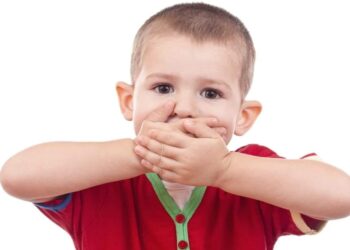 تأخر الكلام عند الاطفال