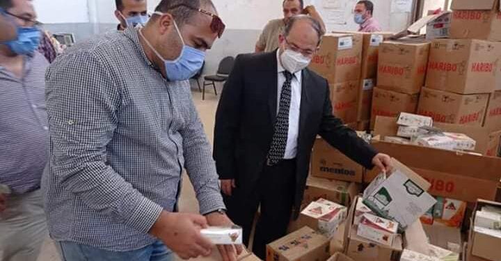 ضبط مخزن مواد غذائية غير مرخص وغير مستوفي الإشتراطات الصحية بميت خلف