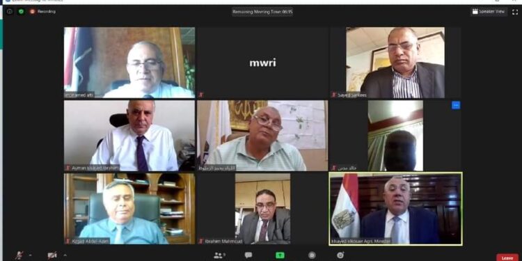 آلية ترشيد إستخدام المياه الجوفيه فى الوادي الجديد