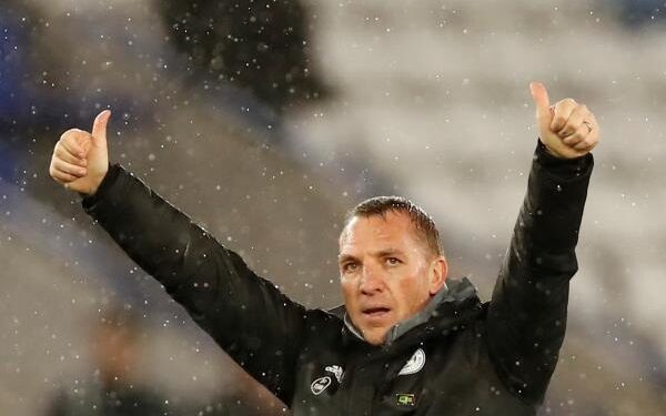 ليستر يفوز على شيفيلد بهدفين وأستون يتعادل مع إيفرتون