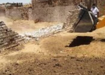 محافظ أسوان قام بازاله 880 حالة تعدي بالبناء باجمالي 77 الف م