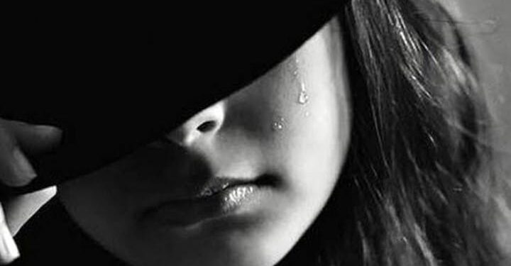 أردت البكاء