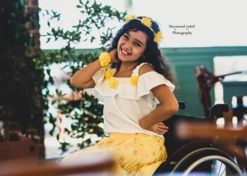 ملاك على كرسي متحرك