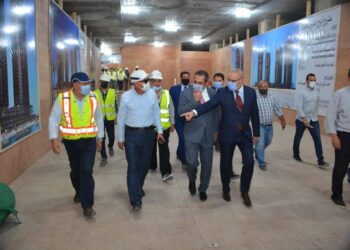   الجزار يتفقد مشروعات مدينة العلمين الجديدة
