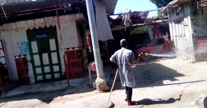 تطهير وتعقيم شوارع المدينة وتكثيف حملات الإشغالات بالدلنجات .
