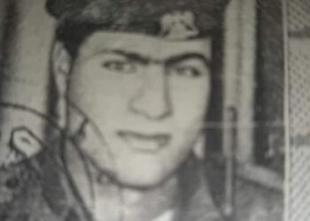 البدلة العسكرية