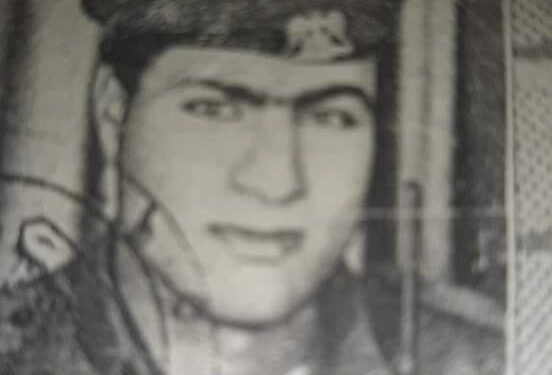 البدلة العسكرية